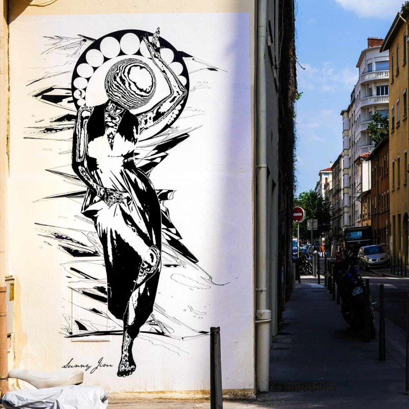 Luna—Street-art-addict—1500px—RVB