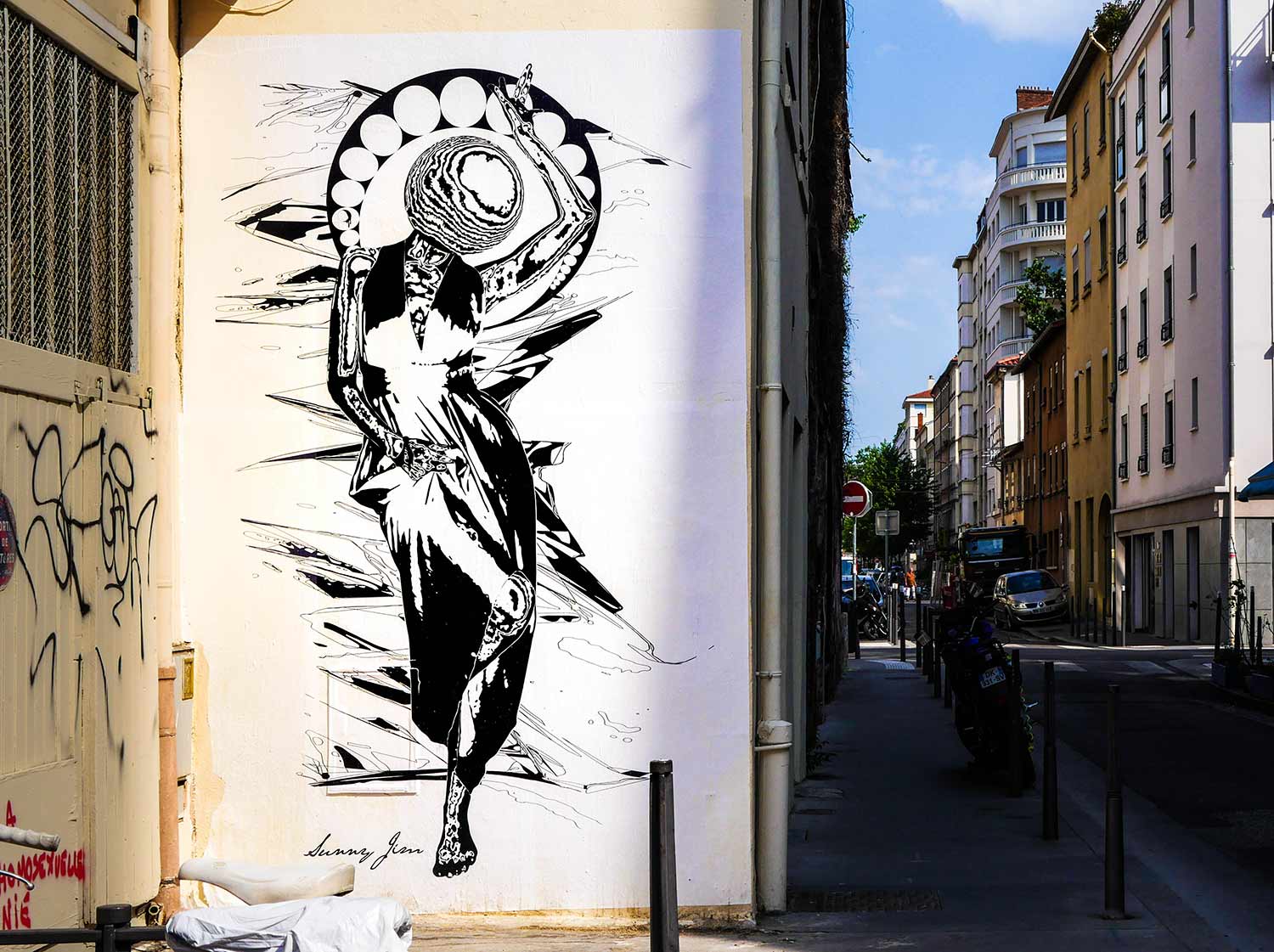 Luna—Street-art-addict—1500px—RVB